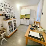 Leonardo Suites