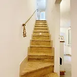 Leonardo Suites Apartman