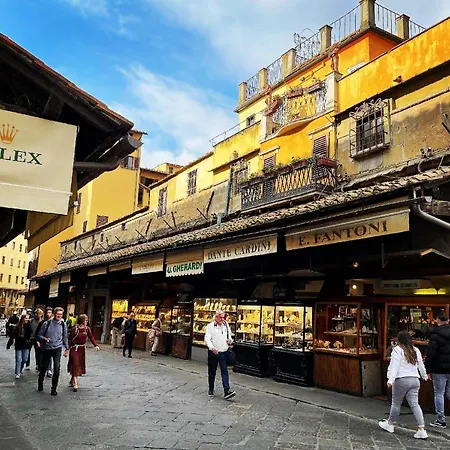 Leonardo Suites Apartmán