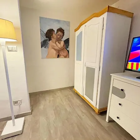 Leonardo Suites Apartmán